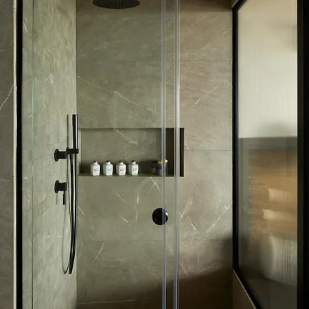 فيلة Memorias And *